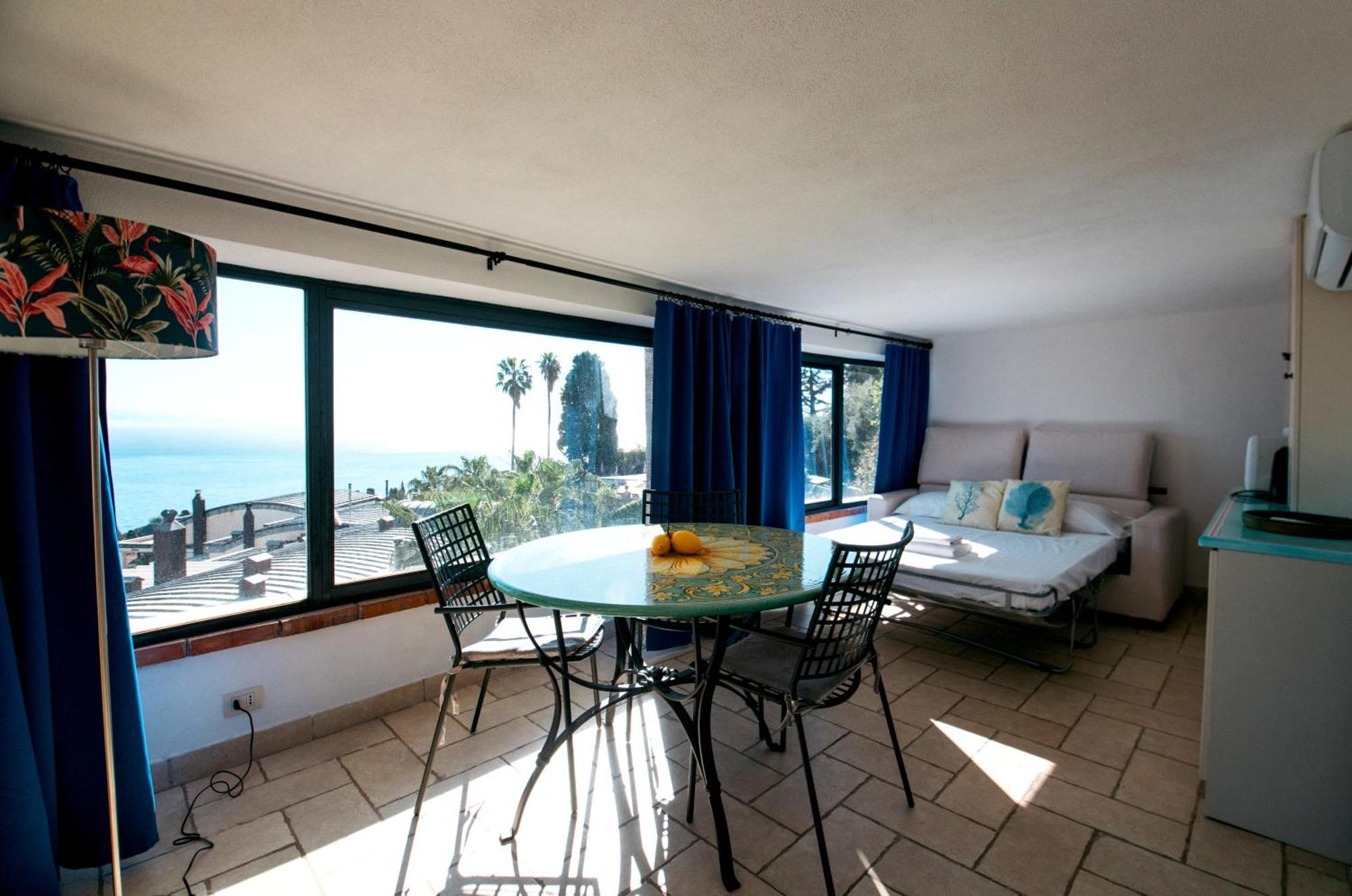 Bayview Apartment - Taormina Holidays Exterior photo